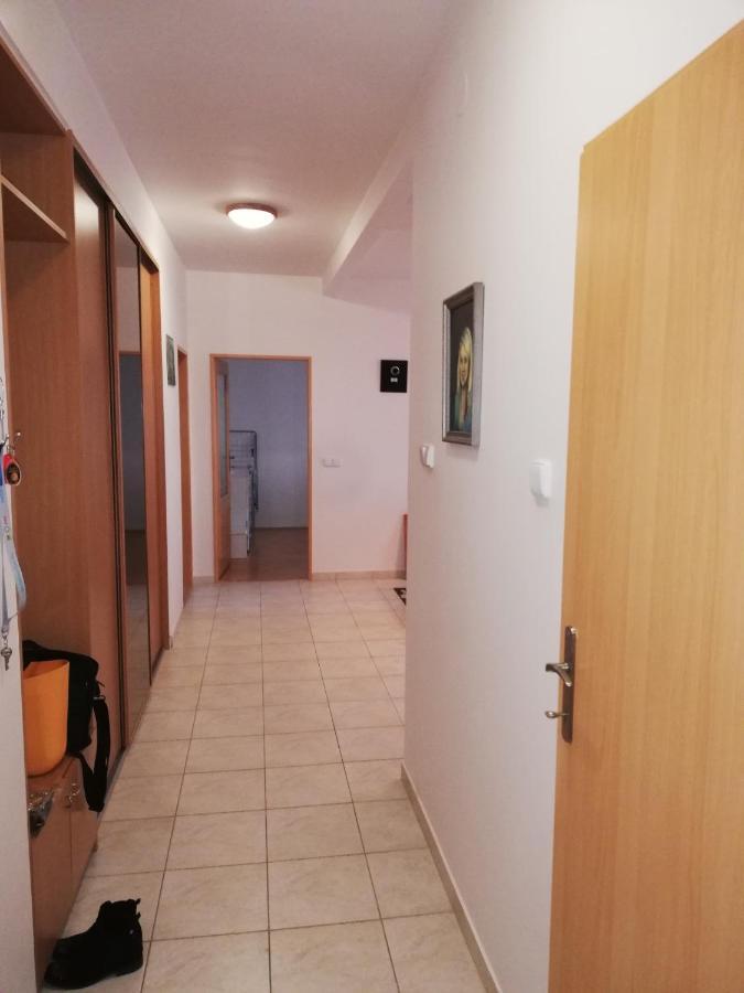 Plne Vybaveny Apartman Polni 1299 Apartment Kojetin Ngoại thất bức ảnh